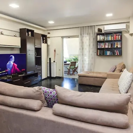 Apartment Charming Athinas House With Modern Touches In Kall *