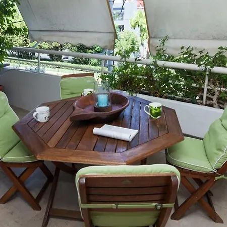 Charming Athinas House With Modern Touches In Kall Athens